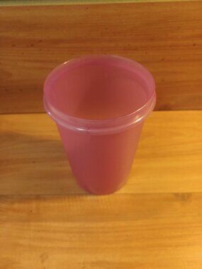 Tupperware Container With No Lid #321-5 Purple
